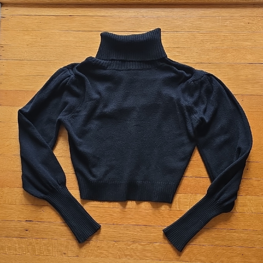 DÈLUC, Bishop Sleeve Puff Shoulder, Cropped Turtleneck Sweater, Black, GUC, M